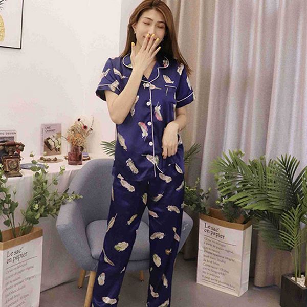 new 2019 women silk pajamas satin pajamas sets sleepwear short sleeve long pants home clothing pyjama night suit, Black;red
new 2019 women silk pajamas satin pajamas sets sleepwear short sleeve long pants home clothing pyjama night suit, Black;red