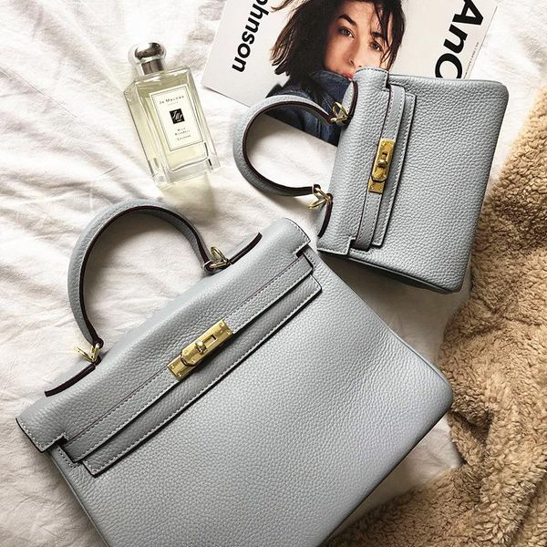 elegant2019 невеста подлинная luxurious2019 кожа кайли женщина пакет плотный туман синий личи зерна мини одно плечо замок сумочка
elegant2019 невеста подлинная luxurious2019 кожа кайли женщина пакет плотный туман синий личи зерна мини одно плечо замок сумочка