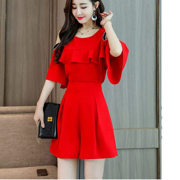 chiffon rompers woman short jumpsuits red sone piece pants ruffles combinaison femme summer romper womens jumpsuit salopette, Black;white
chiffon rompers woman short jumpsuits red sone piece pants ruffles combinaison femme summer romper womens jumpsuit salopette, Black;white