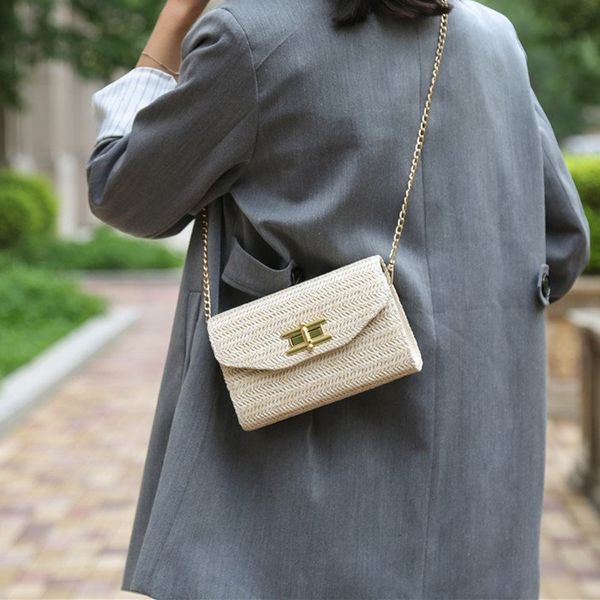 women's straw beach bag female bag 2020 summer new fashion wild handbag shoulder messenger
women's straw beach bag female bag 2020 summer new fashion wild handbag shoulder messenger