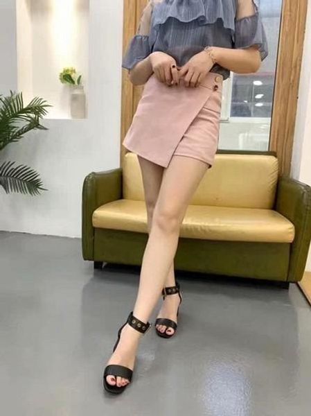 selling 2019 summer fashion women's sandals genuine leather and brand quality shoes exquisite and elegant, Black
selling 2019 summer fashion women's sandals genuine leather and brand quality shoes exquisite and elegant, Black