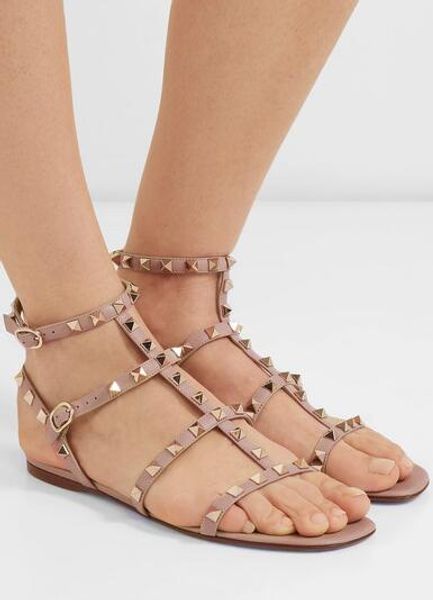 luxurious brands summer lady leather stud sandals flats ankle strap rock t-strap gladiator sandals party wedding dress with box, Black
luxurious brands summer lady leather stud sandals flats ankle strap rock t-strap gladiator sandals party wedding dress with box, Black