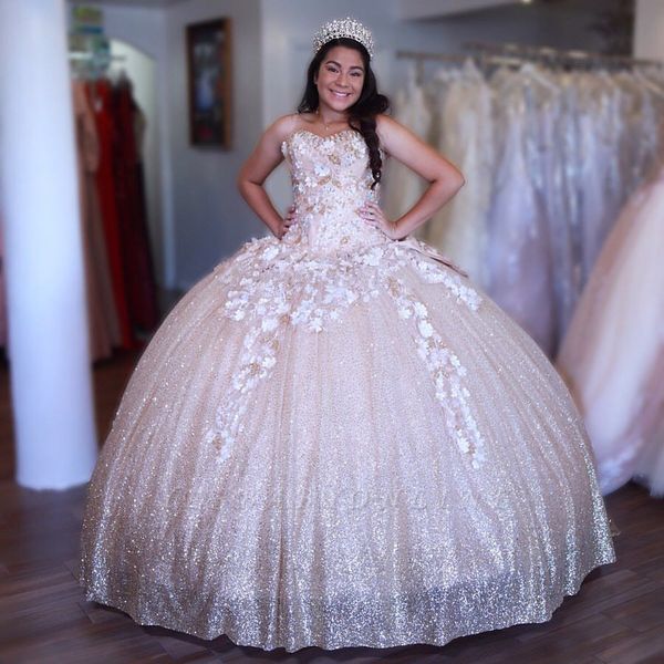 sweet 15 sparkle silver ball gown quinceanera dresses 2020 new sweetheart appliques hand made flowers big bow back long evening prom gowns, Blue;red
sweet 15 sparkle silver ball gown quinceanera dresses 2020 new sweetheart appliques hand made flowers big bow back long evening prom gowns, Blue;red