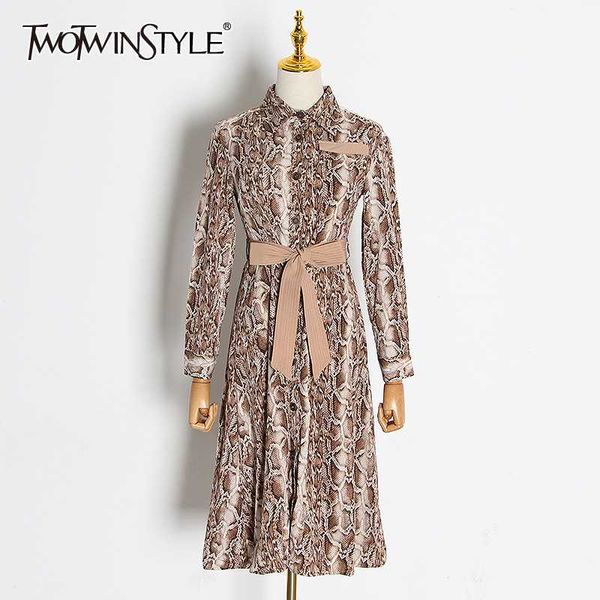 twotwinstyle elegant print women jacket lapel collar lantern long sleeve high waist lace up midi coat female fashion clothes new, Tan;black
twotwinstyle elegant print women jacket lapel collar lantern long sleeve high waist lace up midi coat female fashion clothes new, Tan;black