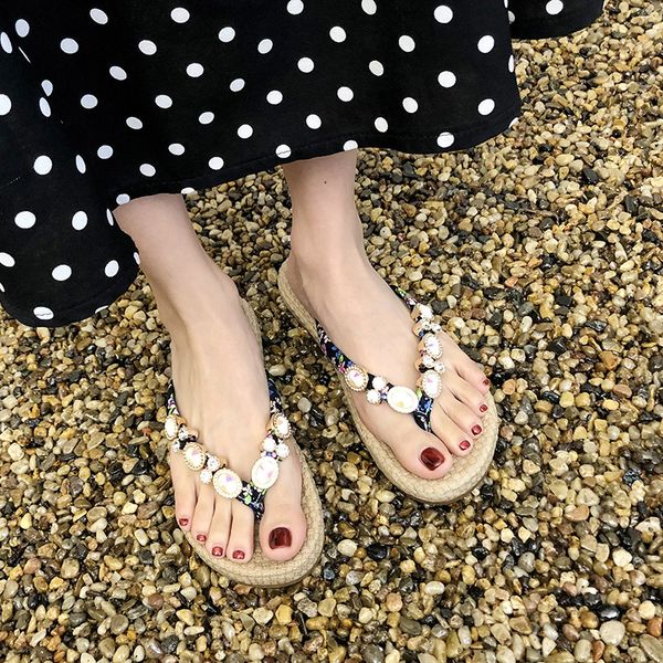 slippers women summer shoes pantofle rubber flip flops shale female beach slides fashion 2020 hawaiian flat sabot soft glitter, Black 
slippers women summer shoes pantofle rubber flip flops shale female beach slides fashion 2020 hawaiian flat sabot soft glitter, Black