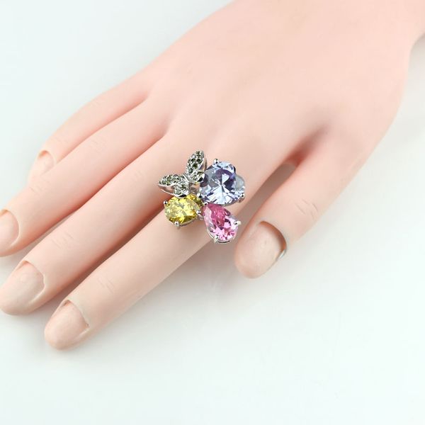 new arrival luxury silver butterflies plate platinum rings for women butterfly rings prong setting three color crystal party famale ring, Golden;silver
new arrival luxury silver butterflies plate platinum rings for women butterfly rings prong setting three color crystal party famale ring, Golden;silver