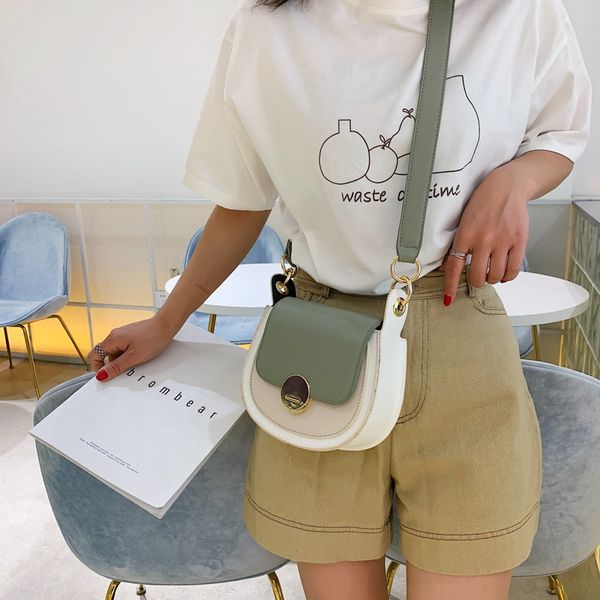 contrast bag women 2019 korean version of broadband western style new shoulder saddle bag fashion texture lock messenger
contrast bag women 2019 korean version of broadband western style new shoulder saddle bag fashion texture lock messenger