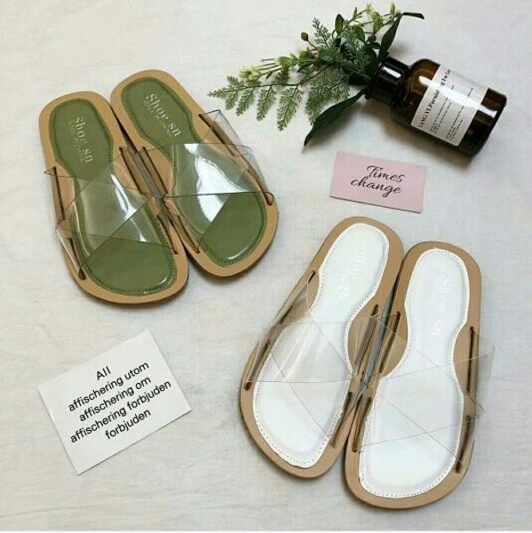 koovan women's slippers transparent belt slippers female summer crystal 2019 new flat bottom sandals jelly girls shoes, Black
koovan women's slippers transparent belt slippers female summer crystal 2019 new flat bottom sandals jelly girls shoes, Black