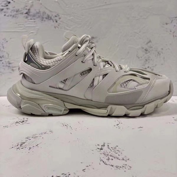 2020 bold orange pride xeno ozweego for women casual shoes neon green solar yellow halloween tones core black trainer sports sneakers
2020 bold orange pride xeno ozweego for women casual shoes neon green solar yellow halloween tones core black trainer sports sneakers
