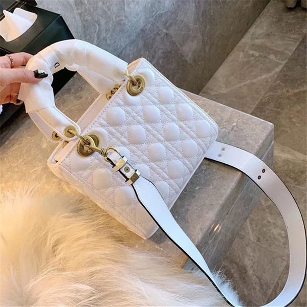 Высокое Качество 3 Цвета Молодежные Кожаные Сумки Мода Роскошные Стеганые Женски 
Высокое Качество 3 Цвета Молодежные Кожаные Сумки Мода Роскошные Стеганые Женски