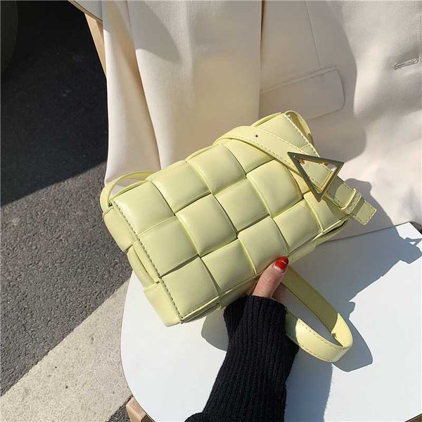 elegant women square crossbody bag 2020 fashion new leather women's handbag travel shoulder messenger bag
elegant women square crossbody bag 2020 fashion new leather women's handbag travel shoulder messenger bag