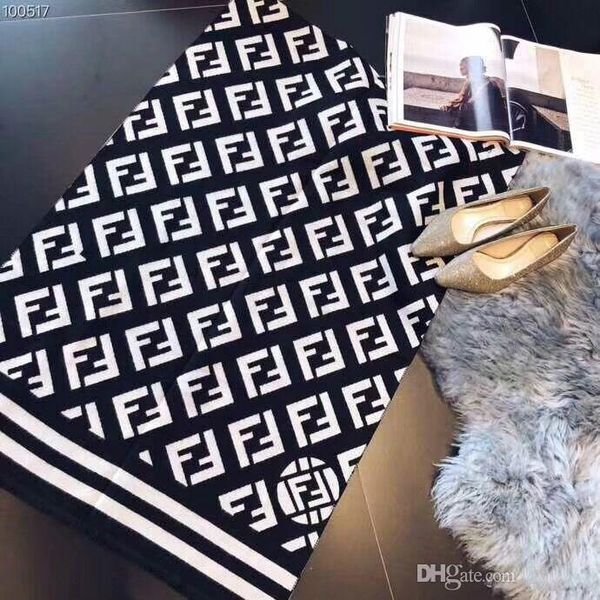 2017 fashion women luxury cashmere scarf designer shawl design fashion brand autumn winter 180*65cm women classic scarf pashmina shawl wrap, Blue;gray
2017 fashion women luxury cashmere scarf designer shawl design fashion brand autumn winter 180*65cm women classic scarf pashmina shawl wrap, Blue;gray
