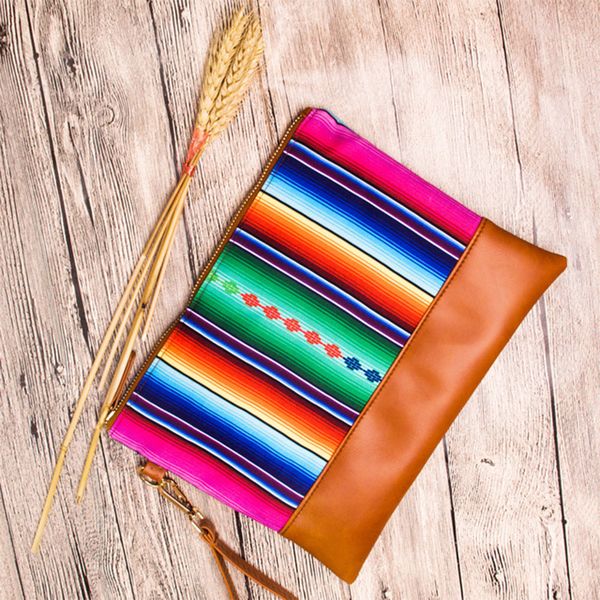 luxury cosmetic bag soft canvas stripe wristlet bags day clutches for make up with pu bottom zipper closure wedding party role
luxury cosmetic bag soft canvas stripe wristlet bags day clutches for make up with pu bottom zipper closure wedding party role