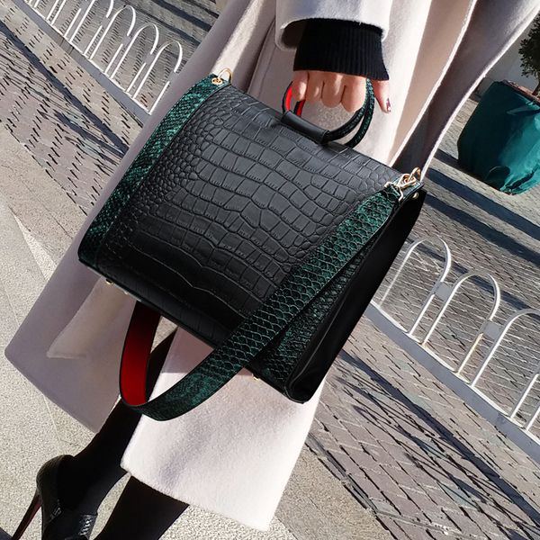 luxury crocodile pattern handbags women quality leather shoulder messenger bags lady hit color big capacity crossbody bags 2019
luxury crocodile pattern handbags women quality leather shoulder messenger bags lady hit color big capacity crossbody bags 2019