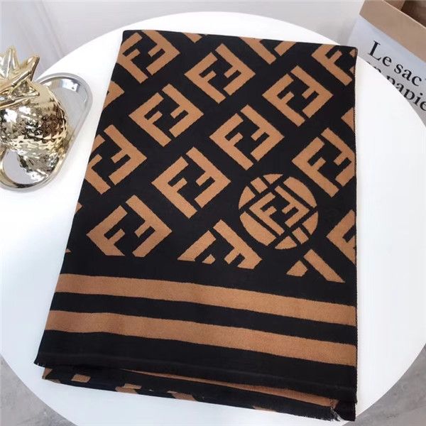 2018 Hot selling female wool elegant and beautiful leisure warm and comfortable autumn and winter 180*70cm
2018 Hot selling female wool elegant and beautiful leisure warm and comfortable autumn and winter 180*70cm