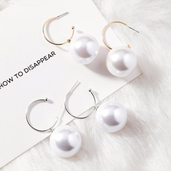 2020 new korean fashion minimalist small gold silver color hoops earrings with pearl charm elegant mini hoops earring jewelry, Golden
2020 new korean fashion minimalist small gold silver color hoops earrings with pearl charm elegant mini hoops earring jewelry, Golden