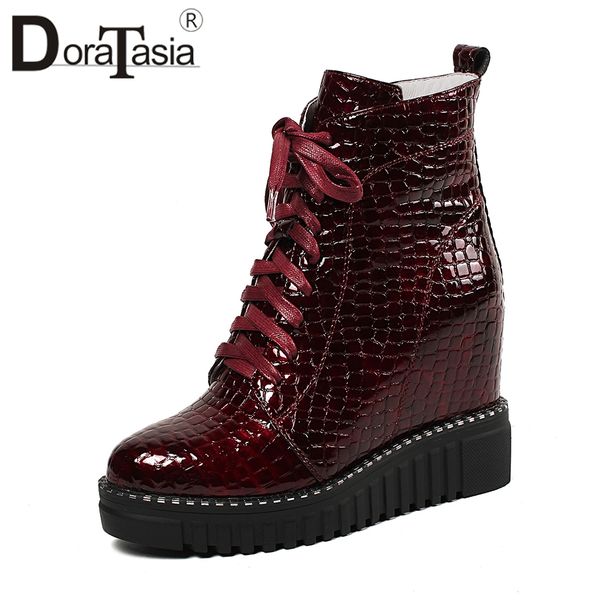 doratasia fashion patent cow leather platform ankle boots women autumn winter fretwork western shoes woman height increase 32-40, Black
doratasia fashion patent cow leather platform ankle boots women autumn winter fretwork western shoes woman height increase 32-40, Black