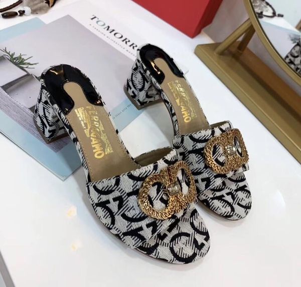 новая мода женщин коренастый каблуки обувь кожаные сандалии женский peep toe сандалии lss11222, Black
новая мода женщин коренастый каблуки обувь кожаные сандалии женский peep toe сандалии lss11222, Black