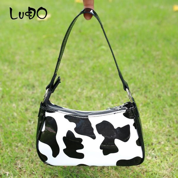 lucdo 2020 new vintage women baguette handbags retro cow pattern leather ladies small underarm bag shoulder bags bolsa
lucdo 2020 new vintage women baguette handbags retro cow pattern leather ladies small underarm bag shoulder bags bolsa