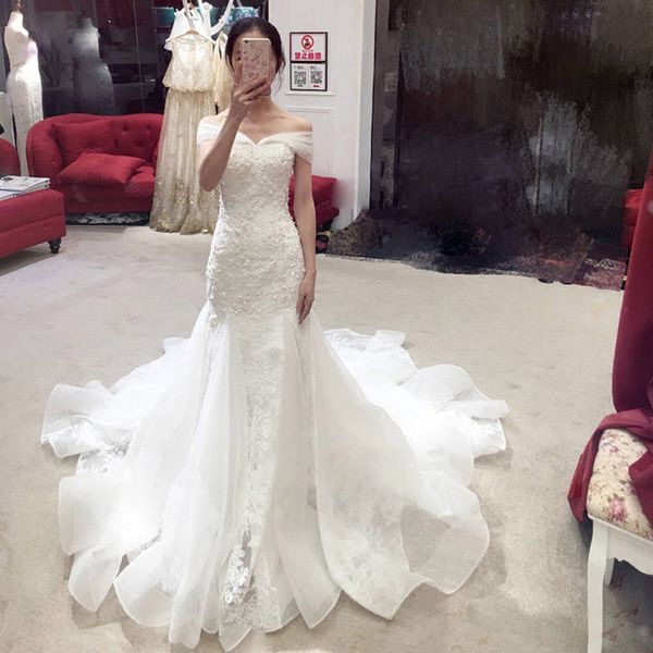 2020 elegant mermaid off the shoulder wedding dress beach plus size designer summer lace appliques bridal gowns custom made, White
2020 elegant mermaid off the shoulder wedding dress beach plus size designer summer lace appliques bridal gowns custom made, White