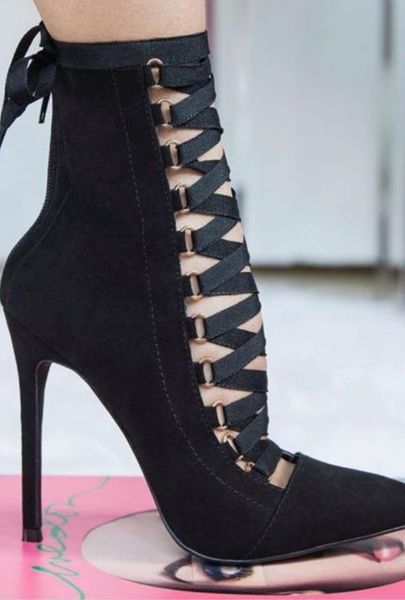 autumn new cross straps boots women black pointed toe ankle boot flock ladies fashipn brand stiletto high heels
autumn new cross straps boots women black pointed toe ankle boot flock ladies fashipn brand stiletto high heels