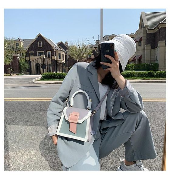2020 new korean fashion shoulder bag women's cute large-capacity messenger bag ladies
2020 new korean fashion shoulder bag women's cute large-capacity messenger bag ladies