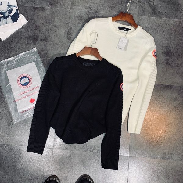 19fw new luxurious brands design canada cashmere knitted sweater hoodies goose men women outdoor streetwear sweatshirt jackets, Blue;black
19fw new luxurious brands design canada cashmere knitted sweater hoodies goose men women outdoor streetwear sweatshirt jackets, Blue;black