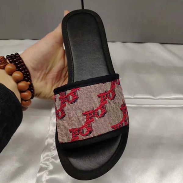 2019 woman slippers slides summer shoes casual slippers solid hollow out women slides classic slippers size:35-41 with box 77, Black
2019 woman slippers slides summer shoes casual slippers solid hollow out women slides classic slippers size:35-41 with box 77, Black