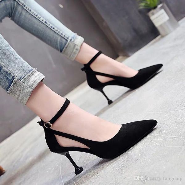 single-breasted high heels female 2019 spring new french girl fine heels on the tip of the bed single shoe girl, Black
single-breasted high heels female 2019 spring new french girl fine heels on the tip of the bed single shoe girl, Black