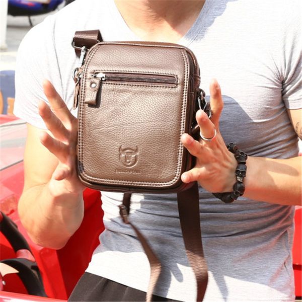 100% genuine leather men shoulder bag crossbody bags for men bolsas man casual messenger bag high quality
100% genuine leather men shoulder bag crossbody bags for men bolsas man casual messenger bag high quality