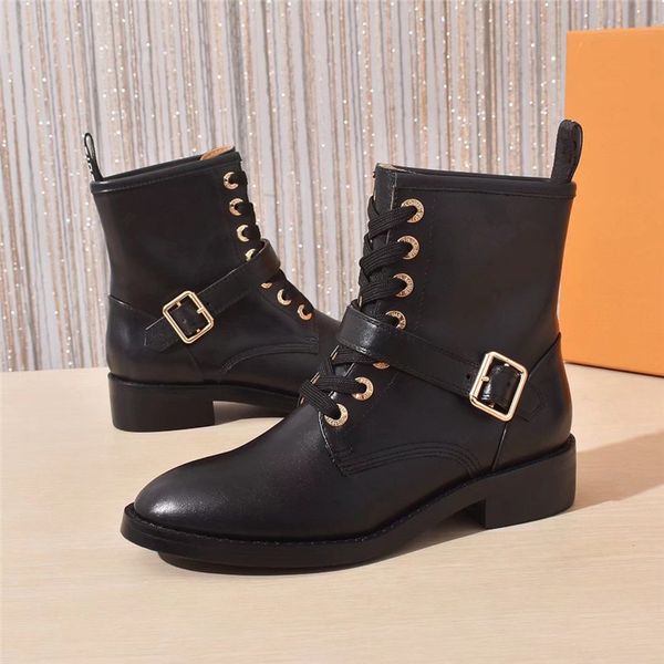 2019 brand fashion luxury designer women shoes famous fashion luxury designer women half boots brand womens luxury boots size 42, Black
2019 brand fashion luxury designer women shoes famous fashion luxury designer women half boots brand womens luxury boots size 42, Black