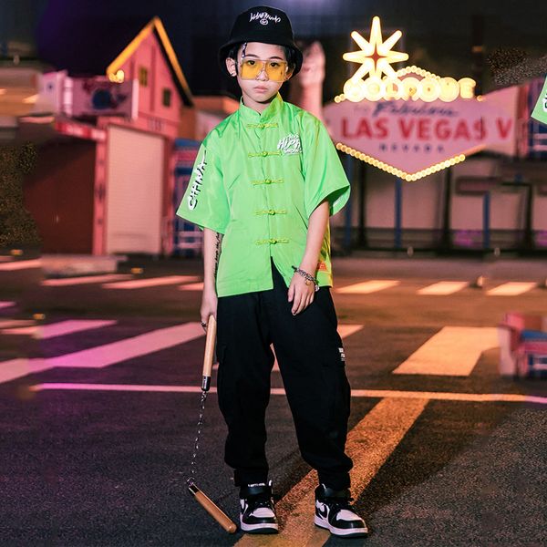 2019 child hip hop costumes jazz performance dancing clothes for boys chinese tang suit show dance costumes stage wear dqs2138, Black;red
2019 child hip hop costumes jazz performance dancing clothes for boys chinese tang suit show dance costumes stage wear dqs2138, Black;red