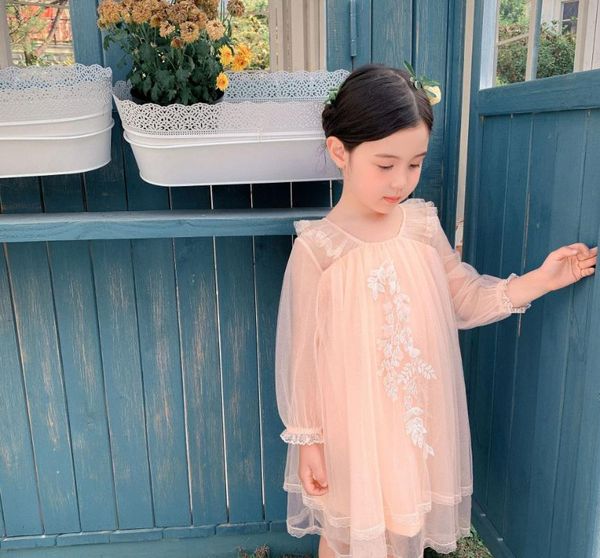 5320 puff sleeve ruffles embroidery princess baby girl dress 2020spring party wedding kid dress for girl wholesale child clothes, Red;yellow
5320 puff sleeve ruffles embroidery princess baby girl dress 2020spring party wedding kid dress for girl wholesale child clothes, Red;yellow