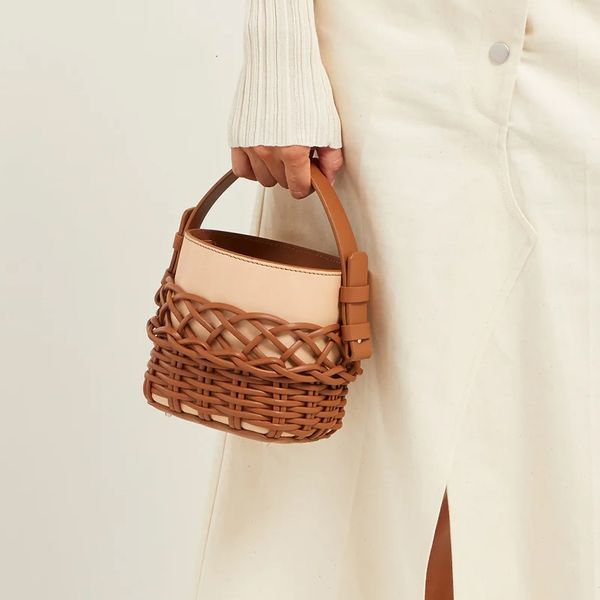 new 2020 fashion woven panelled net shape bucket bags shoulder bag women handbag
new 2020 fashion woven panelled net shape bucket bags shoulder bag women handbag