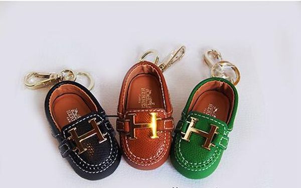 10 colors h shoes key chain accessories cute cartoon bag hang decoration fashion car key chain key chain pendant couple giftsxh2016, Silver
10 colors h shoes key chain accessories cute cartoon bag hang decoration fashion car key chain key chain pendant couple giftsxh2016, Silver