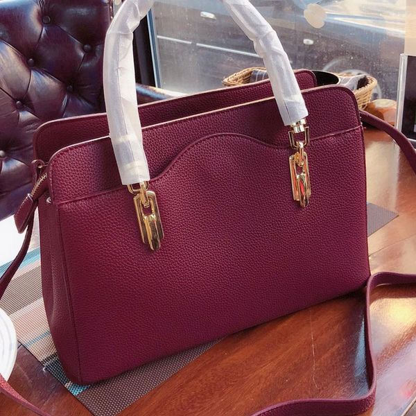 женская сумка сумки на ремне сумки crossbody кошелька сумка тенденции моды ретро сумка высокого класса кожа многофункциональный большой сумк
женская сумка сумки на ремне сумки crossbody кошелька сумка тенденции моды ретро сумка высокого класса кожа многофункциональный большой сумк