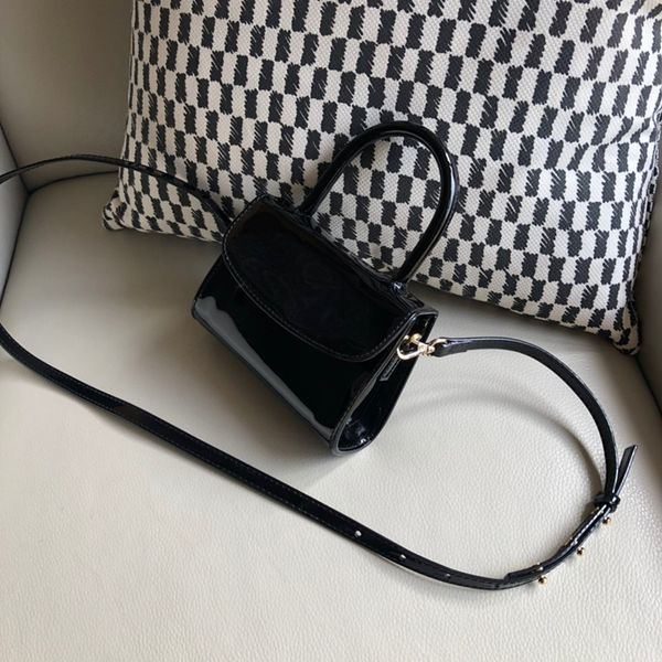 2019 pring new fa hion women handbag popular de ign bag genuine leather nice hardware 130