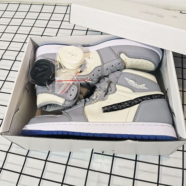 2020 officially revealed anniversary collaboration grey white french fashion style label kim jones sneaker shoe size36-46, Blue;gray
2020 officially revealed anniversary collaboration grey white french fashion style label kim jones sneaker shoe size36-46, Blue;gray