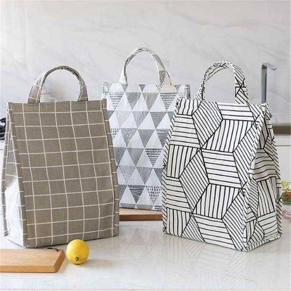 2020 new fashion portable lunch bag pouch storage box insulated thermal bento cooler picnic tote bag waterproof lunch container, Blue;pink
2020 new fashion portable lunch bag pouch storage box insulated thermal bento cooler picnic tote bag waterproof lunch container, Blue;pink