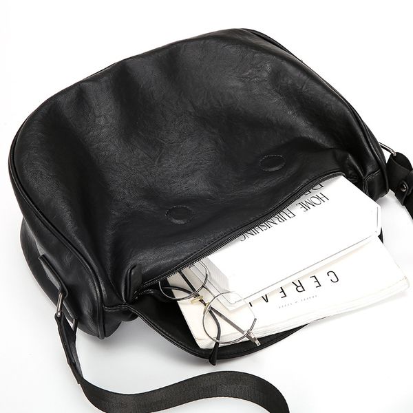 2019 new trend men's dumplings bag fashion harajuku shoulder messenger bag trend across casual retro women's bags
2019 new trend men's dumplings bag fashion harajuku shoulder messenger bag trend across casual retro women's bags