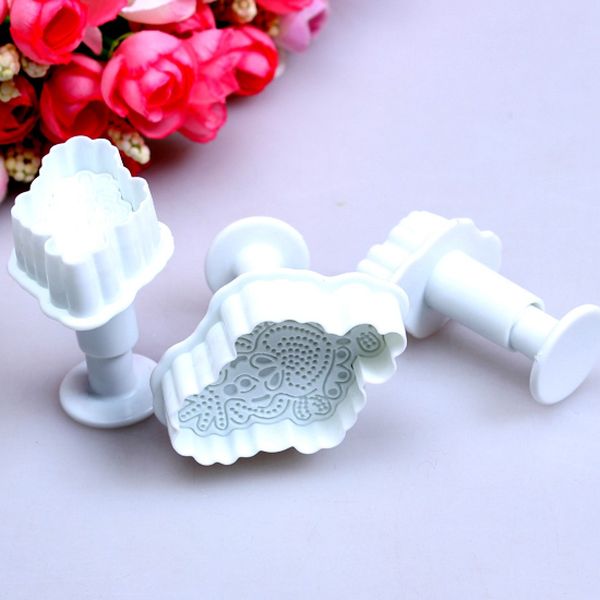 silicone diy heart star fondant cake decorating sugar craft plunger cutter flower mold home cake decorating kitchen baking tools
silicone diy heart star fondant cake decorating sugar craft plunger cutter flower mold home cake decorating kitchen baking tools