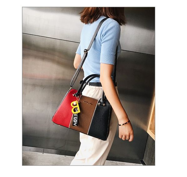 new fashion design pu lychee contrast color women's casual handbag casual shoulder bag large capacity handbags wholesale
new fashion design pu lychee contrast color women's casual handbag casual shoulder bag large capacity handbags wholesale