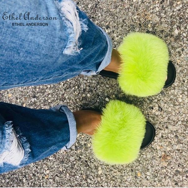 magic coming faux fur slippers lady summer non slip indoor outdoor plus fur hair shoes vogue style sandals, Black
magic coming faux fur slippers lady summer non slip indoor outdoor plus fur hair shoes vogue style sandals, Black