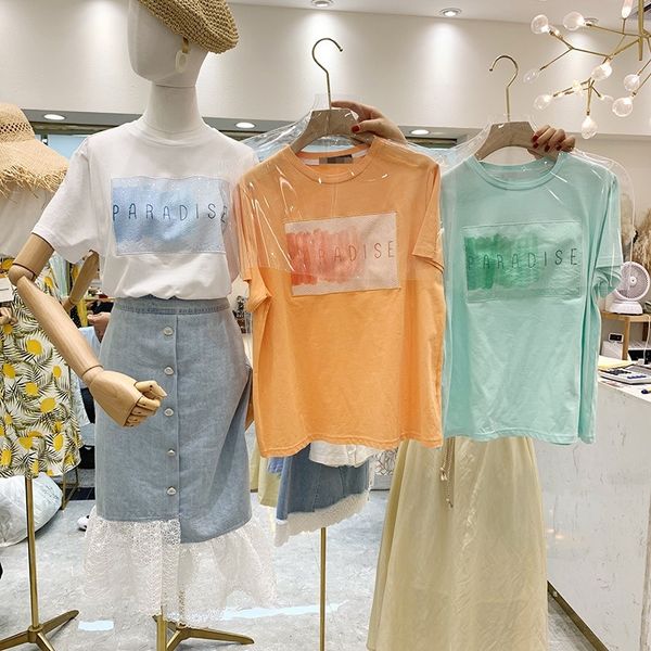 2020 sequins round collar underwear pullover pullover student white short-sleeved t-shirt female ins fashion loose female
2020 sequins round collar underwear pullover pullover student white short-sleeved t-shirt female ins fashion loose female