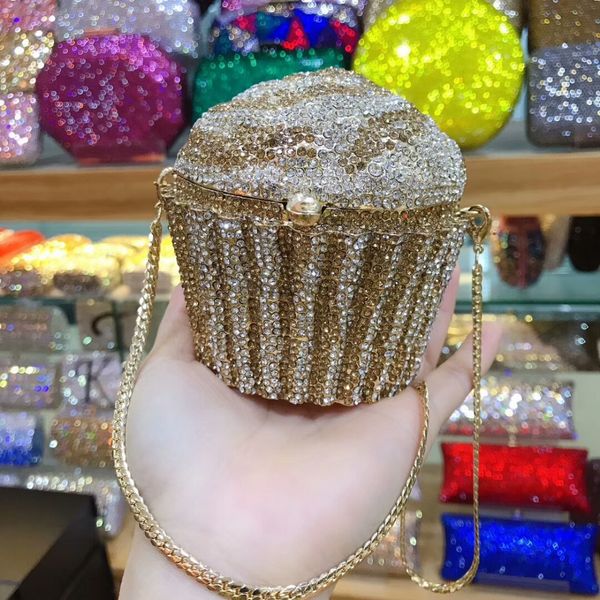 cake shape big diamond crystal women day clutch for lady gift bag evening bags wedding purse luxury clutches diamond party bag
cake shape big diamond crystal women day clutch for lady gift bag evening bags wedding purse luxury clutches diamond party bag