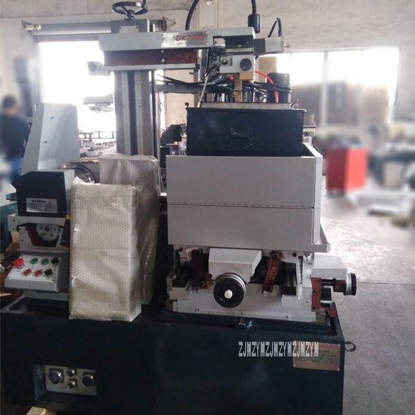 dk77az-35 high-speed cnc wire cutting machine ordinary type machine tool medium wire-cutting 220v/380v 1000w 0.12~0.20mm
dk77az-35 high-speed cnc wire cutting machine ordinary type machine tool medium wire-cutting 220v/380v 1000w 0.12~0.20mm