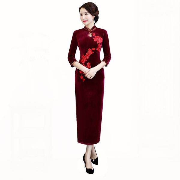 new arrival chinese women's elegant catwalk embroidery velour lady qipao dress cheongsam sexy dress clothing l xl xxl 3xl 4xl, Red
new arrival chinese women's elegant catwalk embroidery velour lady qipao dress cheongsam sexy dress clothing l xl xxl 3xl 4xl, Red