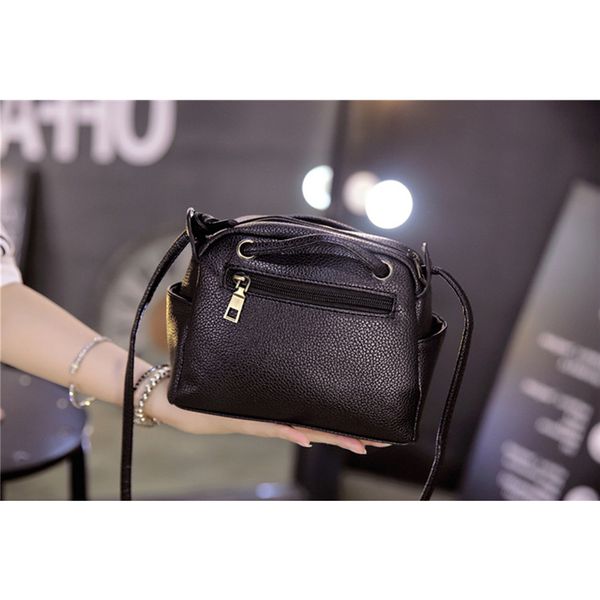 женщины сумка урожай черного квадрат сумка сумка малая сумка для дамы моды crossbody сумки девушка подарок feminina
женщины сумка урожай черного квадрат сумка сумка малая сумка для дамы моды crossbody сумки девушка подарок feminina