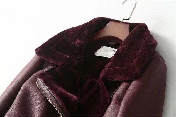 fashion-womens pu leather jacket designer jacket winter coats luxury women jackt inclined zipper faxu fur liner coat, Black
fashion-womens pu leather jacket designer jacket winter coats luxury women jackt inclined zipper faxu fur liner coat, Black