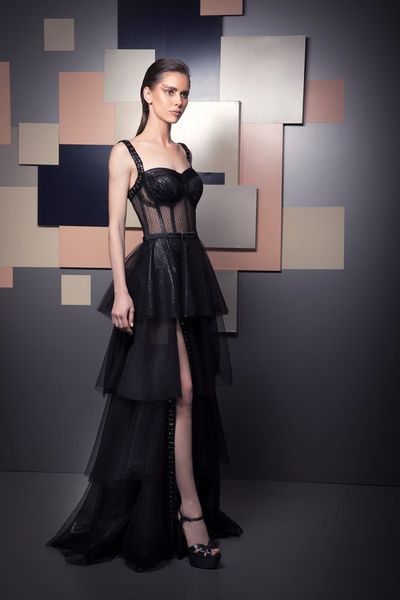 black prom dresses black illusion exposed boning dress with tiered ruffles beads side split evening gowns formal party dresses
black prom dresses black illusion exposed boning dress with tiered ruffles beads side split evening gowns formal party dresses